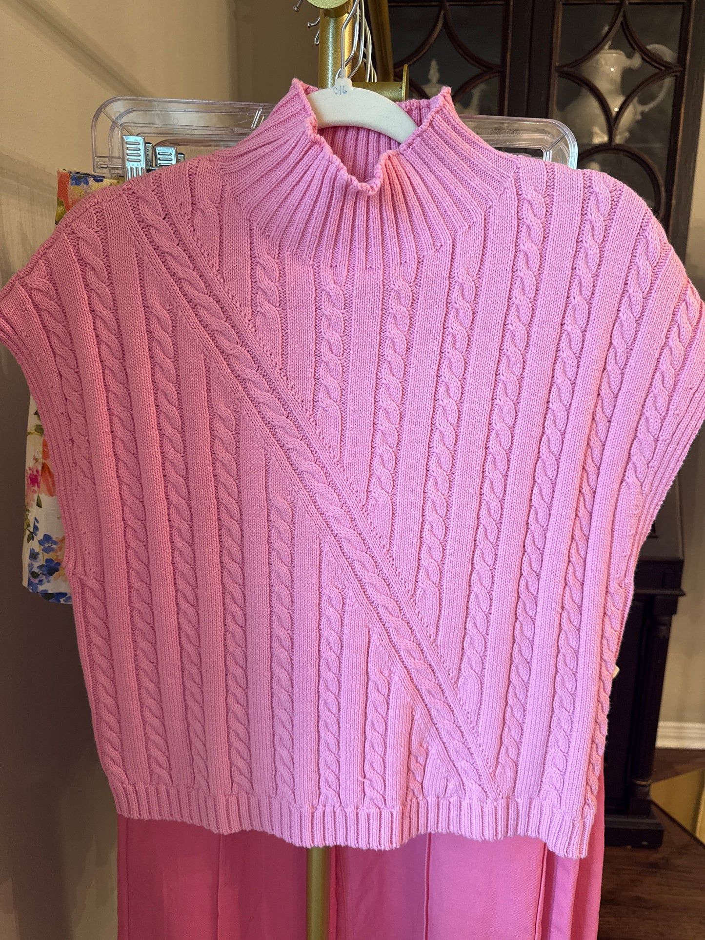 Cable sweater - pink