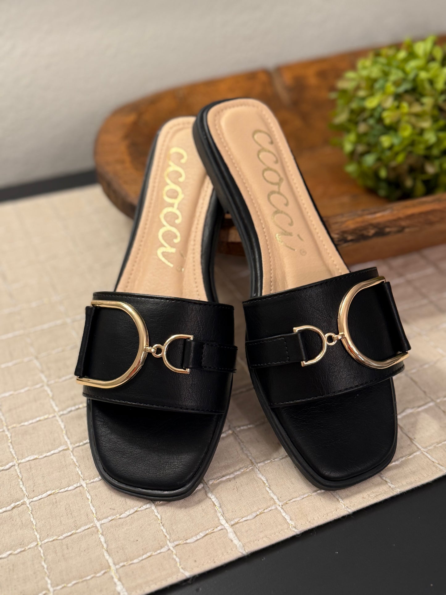 Black gold tone sandal