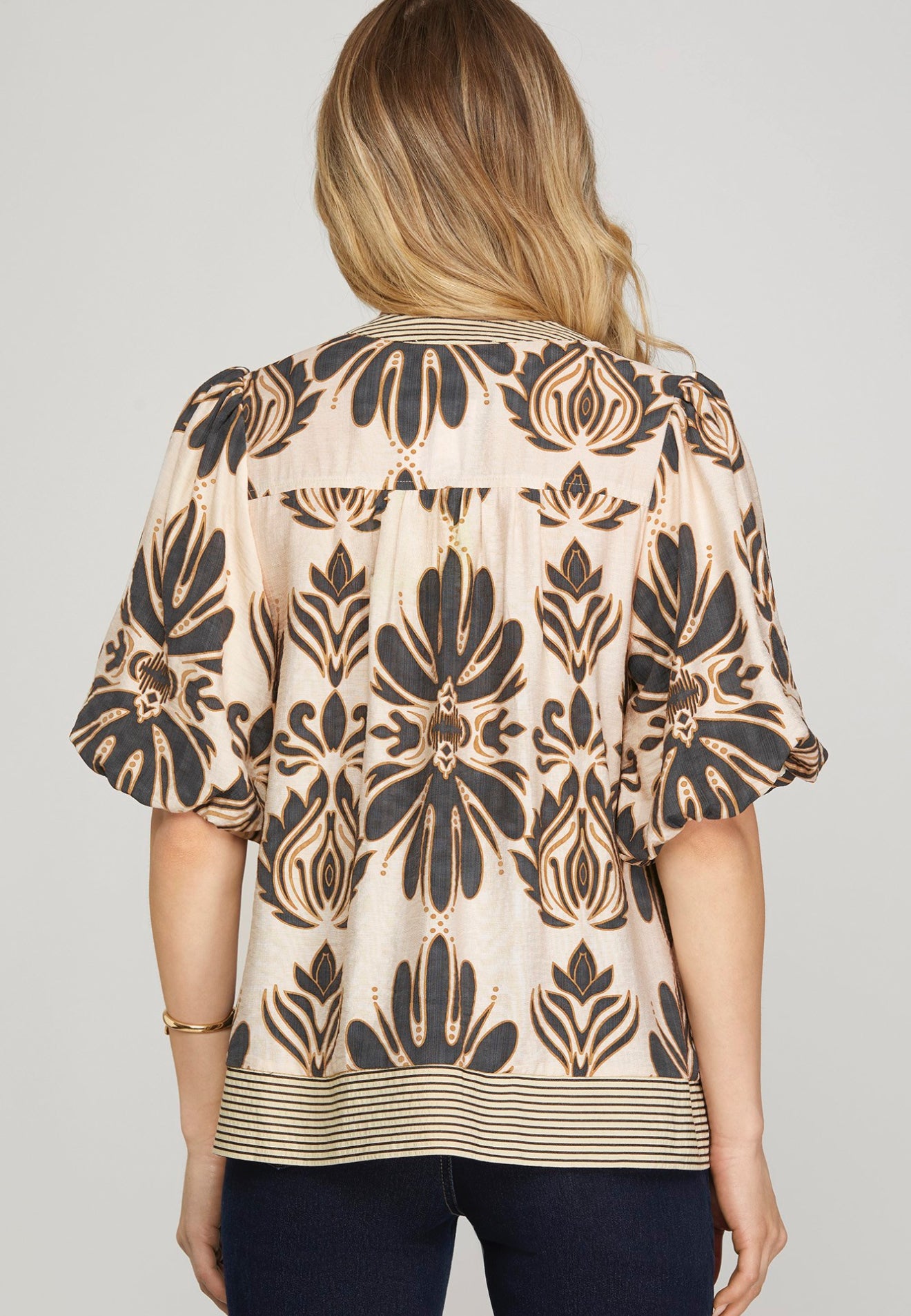 Charcoal and tan woven top