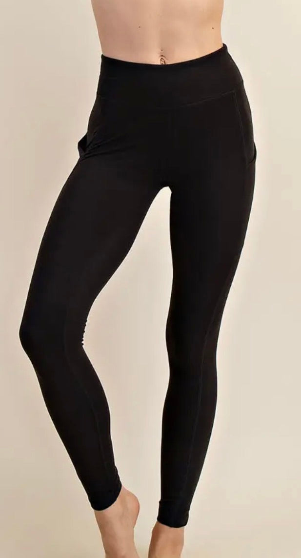 Basic leggings with pocket