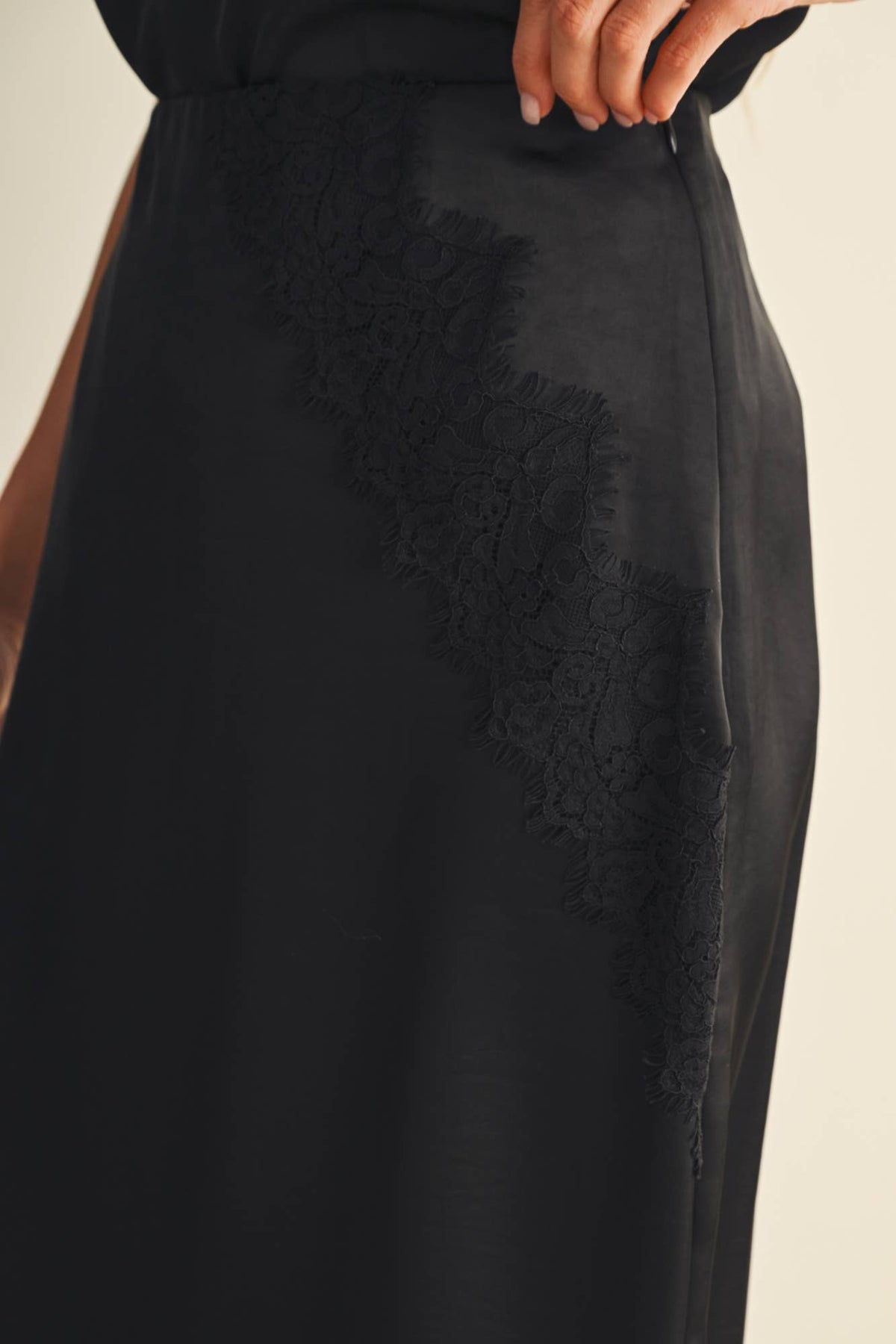 Midnight Lace Midi Skirt - black
