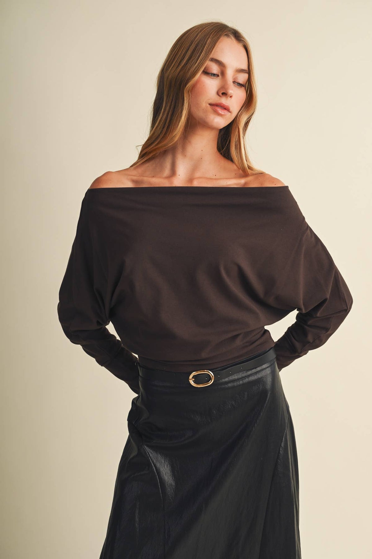 Sloane Off-Shoulder Top - rich brown