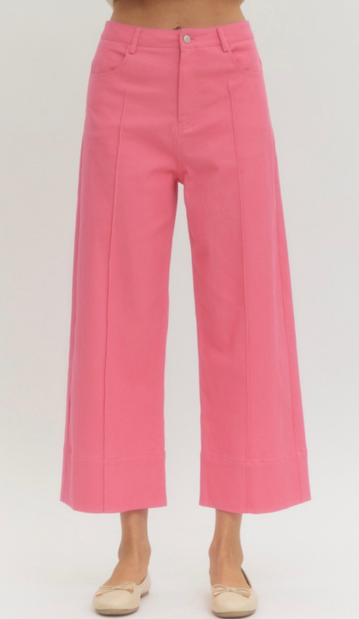 Adorable & flattering cropped pants