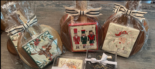 Bevel Board & Napkin Gift Set