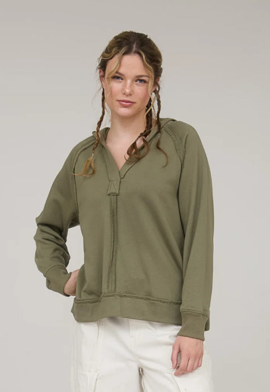 HOODED V NECK RAW EDGE LONG SLEEVE KNIT TOP
